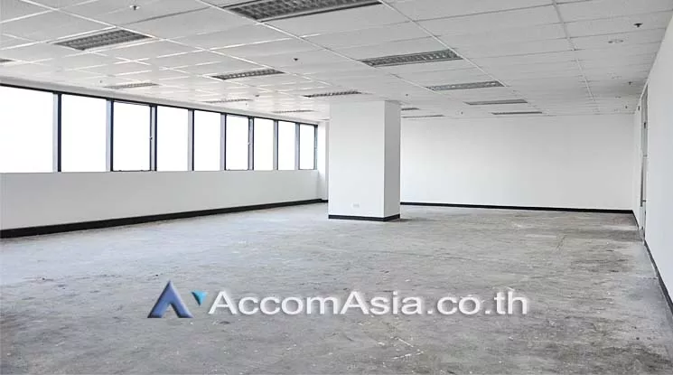 unit Office space For Rent in Ratchadaphisek, Bangkok  near MRT Sutthisan (AA14818)